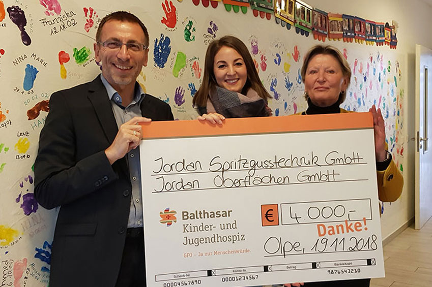 Jordan Spritzgusstechnik GmbH spendet für das Kinder-Hospiz Balthasar in Olpe